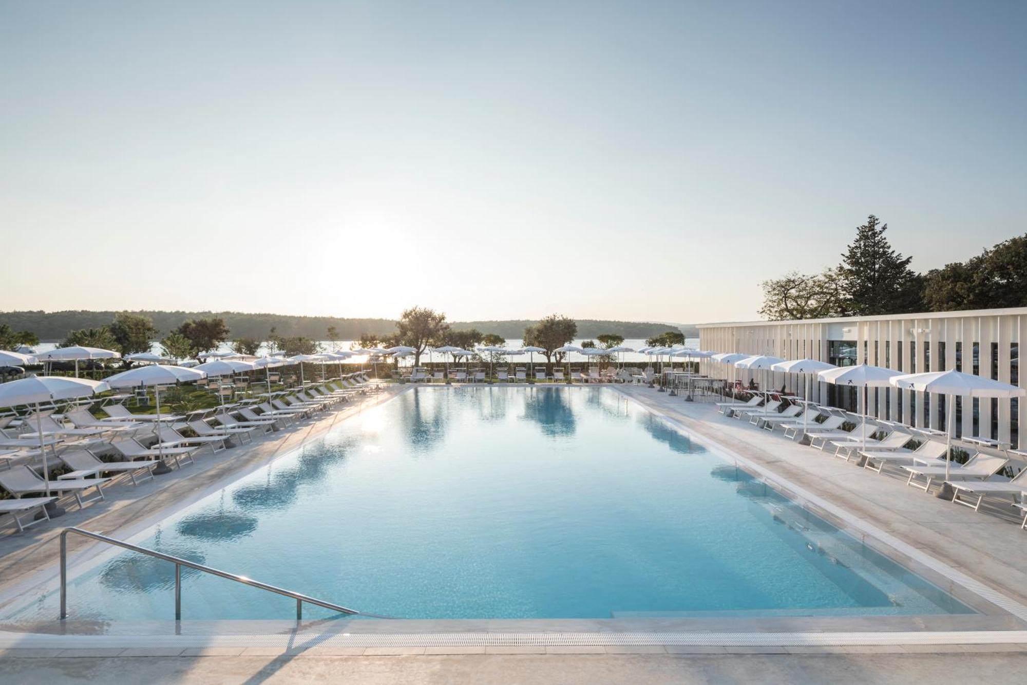 Falkensteiner Hotel Park Пунат Экстерьер фото